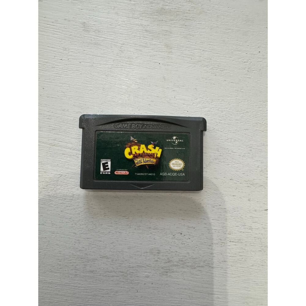 Crash Bandicoot: The Huge Adventure Nintendo Game Boy Advance GBA Tested